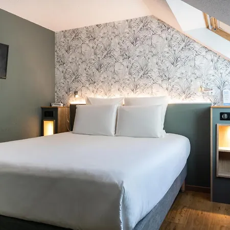 Kyriad Hotel
